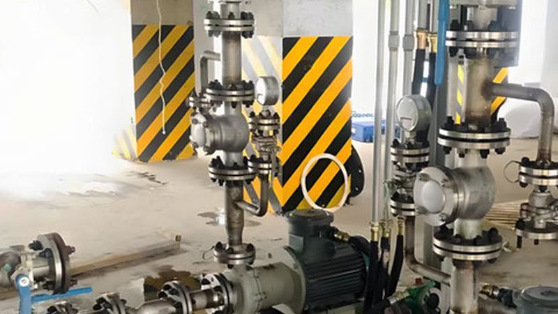 在确认产品具备特种设备制造许可后，还需关注以下参数：